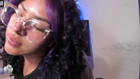     Luna Violeta  A r t i s t  online show from 02/07/25, 01:58