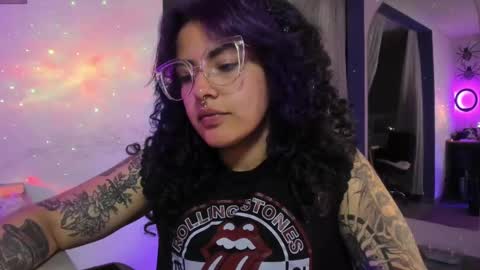     Luna Violeta  A r t i s t  online show from 02/27/25, 11:48