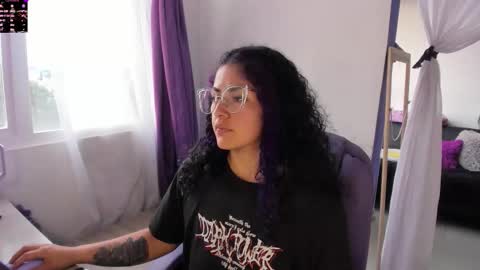     Luna Violeta  A r t i s t  online show from 09/29/25, 09:19