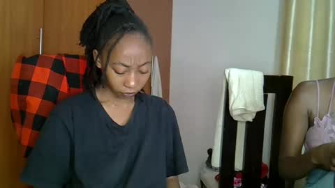 girlie o online show from 02/07/25, 09:48