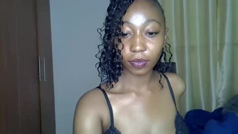 girlie o online show from 02/26/25, 02:48