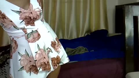 girlie o online show from 03/02/25, 07:10