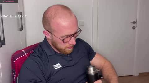 Wlademar online show from 02/25/25, 02:58