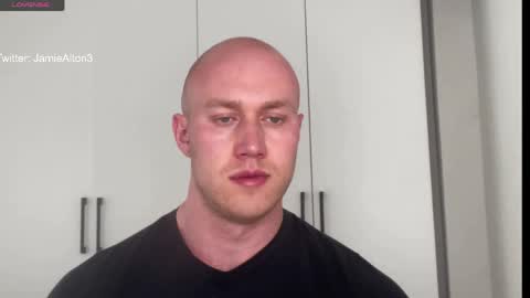 Wlademar online show from 03/31/26, 06:36