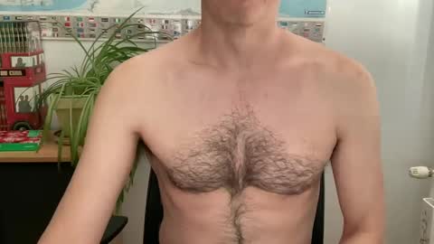 Snapshot of wladsexy88 chatting on 02/20/25, 12:04 Wladsexy88 online show from 02/20/25, 12:04