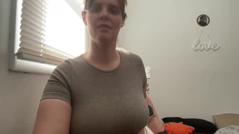 Moth online show from 01/09/25, 04:49