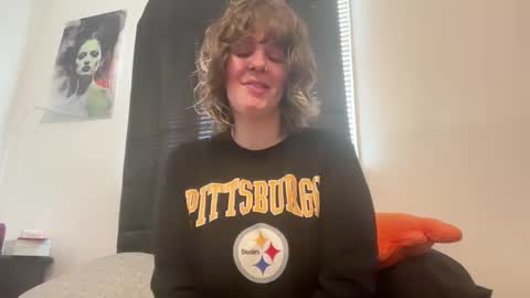 Moth online show from 03/01/25, 04:44