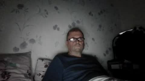 Snapshot of wobble444 chatting on 07/22/26, 01:30 wobble444 online show from 07/22/26, 01:30