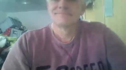 wohnung_at online show from 12/23/25, 10:35