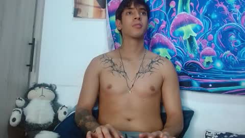 wolf_light online show from 01/15/26, 01:21