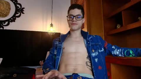  W O L F  online show from 04/13/26, 11:27