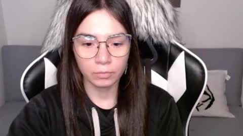 Alex online show from 10/23/25, 03:17