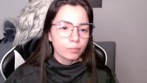 Alex online show from 12/19/25, 03:24