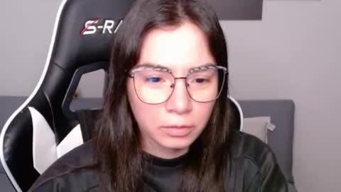 Alex online show from 04/14/26, 01:44