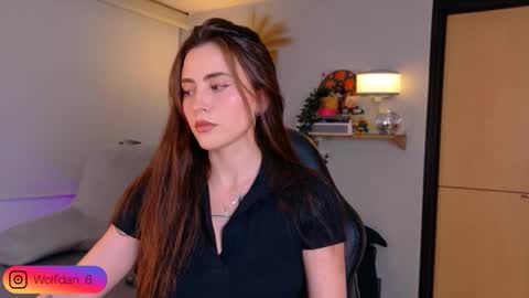   online show from 12/15/25, 02:27