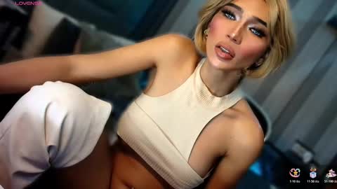 Julia online show from 03/01/26, 02:02