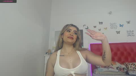 Sofia And Thomas online show from 01/02/25, 08:46