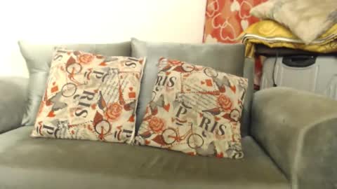 SHENIEL RODRIGUEZ online show from 12/26/24, 07:24