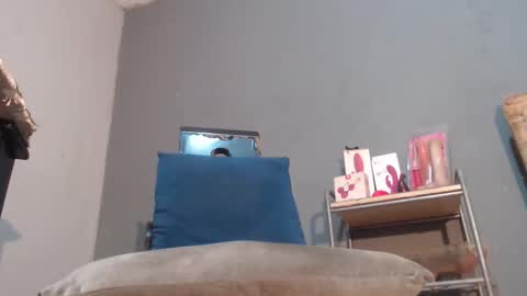 Snapshot of wonderfullight chatting on 05/01/26, 04:39 SHENIEL RODRIGUEZ online show from 05/01/26, 04:39