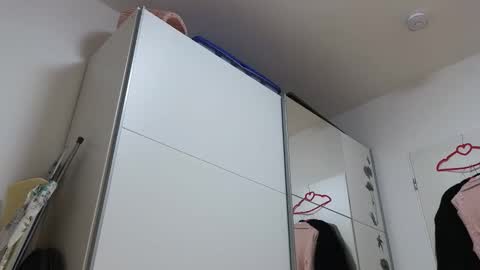 Wondergirl online show from 11/01/25, 08:38