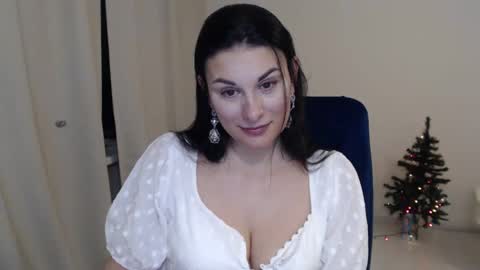 wonderr_woman online show from 12/27/24, 10:16