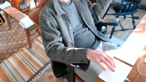 Chuck online show from 04/08/26, 11:21