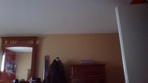 woodeee77 online show from 12/06/24, 07:56