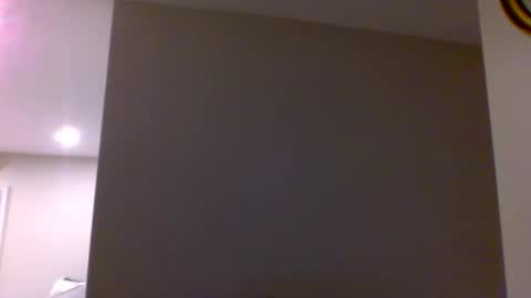 woodeee77 online show from 11/02/25, 10:12