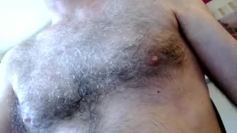 Snapshot of woodiesays chatting on 02/09/25, 06:05 WoodieSays online show from 02/09/25, 06:05