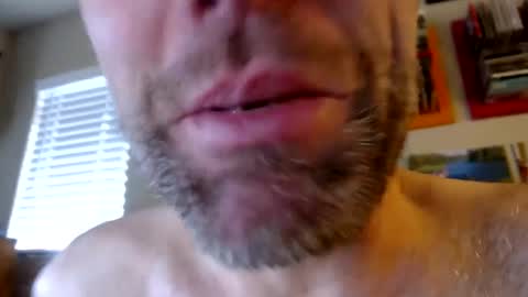 Snapshot of woodiesays chatting on 02/21/25, 05:42 WoodieSays online show from 02/21/25, 05:42