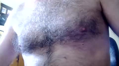 Snapshot of woodiesays chatting on 09/16/25, 03:57 WoodieSays online show from 09/16/25, 03:57