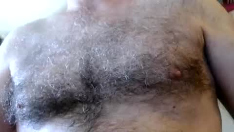 Snapshot of woodiesays chatting on 10/22/25, 04:29 WoodieSays online show from 10/22/25, 04:29