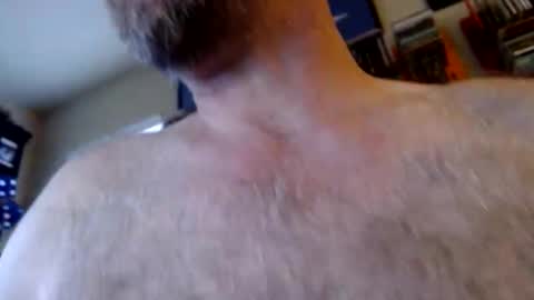 Snapshot of woodiesays chatting on 11/12/25, 05:13 WoodieSays online show from 11/12/25, 05:13