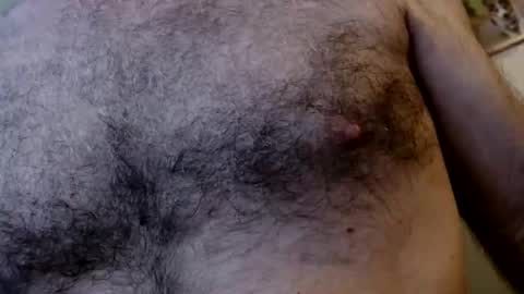 Snapshot of woodiesays chatting on 12/16/25, 04:34 WoodieSays online show from 12/16/25, 04:34