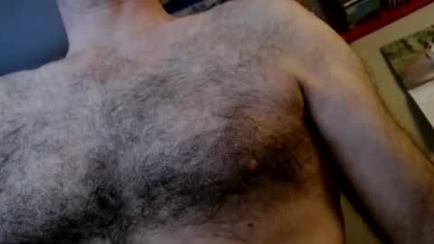 Snapshot of woodiesays chatting on 12/19/25, 04:36 WoodieSays online show from 12/19/25, 04:36