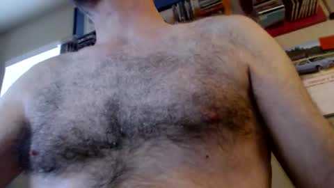 Snapshot of woodiesays chatting on 02/02/26, 05:11 WoodieSays online show from 02/02/26, 05:11