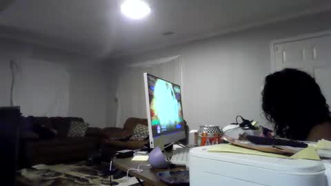 Woodpipe69 online show from 12/16/24, 01:31