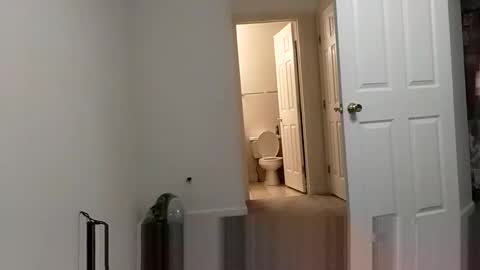 LongNThrobbn online show from 10/23/25, 02:11