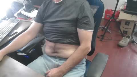 woodworker6473 online show from 02/03/26, 03:39