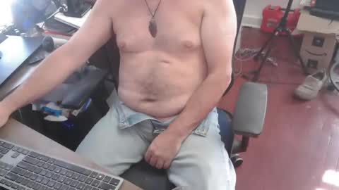 woodworker6473 online show from 02/05/26, 03:27