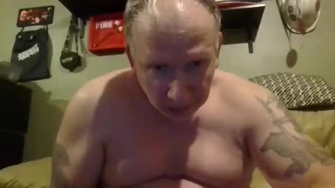 woody0732 online show from 11/26/25, 11:50