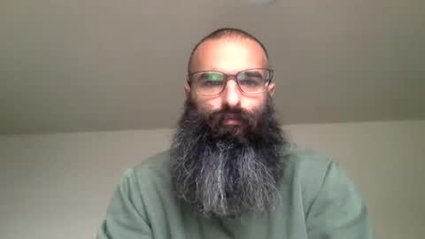 woof_wolf37 online show from 02/17/26, 03:51