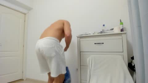 Wolfie online show from 02/19/25, 10:42