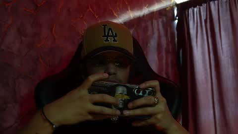 Snapshot of woondeer17 chatting on 02/01/26, 06:06 Woondeer online show from 02/01/26, 06:06