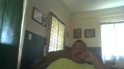 Snapshot of woperator12 chatting on 05/22/26, 06:46 woperator12 online show from 05/22/26, 06:46