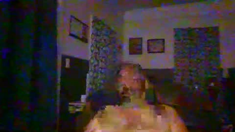 Snapshot of woperator12 chatting on 06/05/26, 09:37 woperator12 online show from 06/05/26, 09:37
