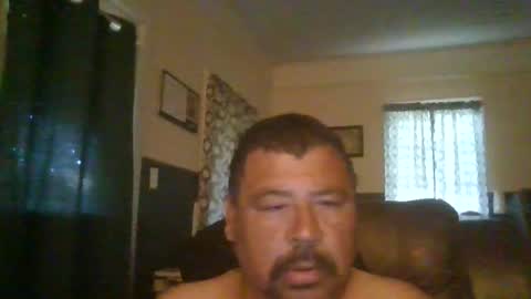 Snapshot of woperator12 chatting on 06/06/26, 11:15 woperator12 online show from 06/06/26, 11:15