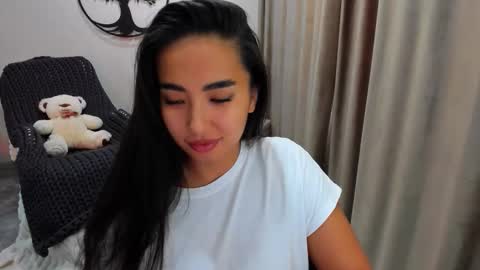 dudetta Kim online show from 10/22/25, 06:46