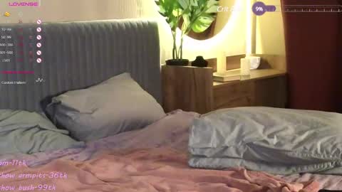 Rebecy online show from 02/09/25, 08:45