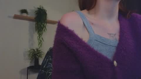 Rebecy online show from 11/12/25, 02:28